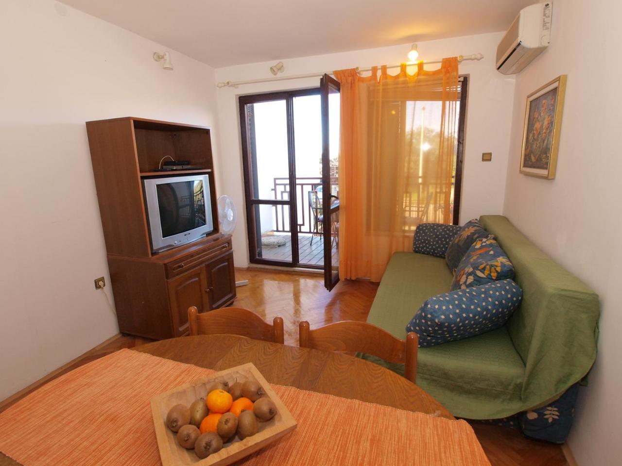Apartments Emil 769 Fazana Bagian luar foto