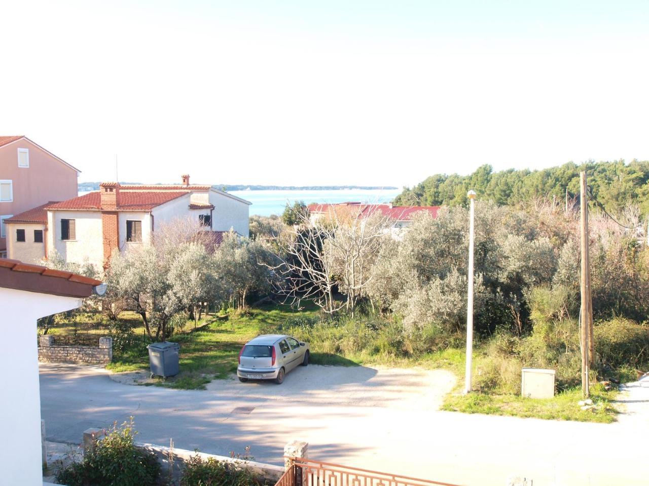 Apartments Emil 769 Fazana Bagian luar foto